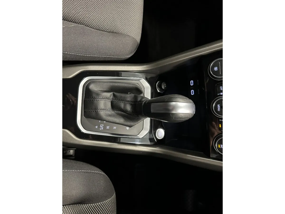 Volkswagen T-Roc SUV, Diesel, 2020, White