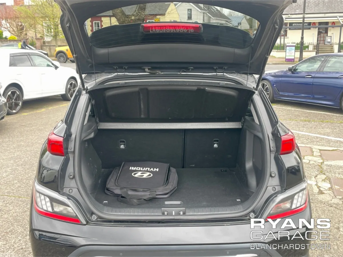 Hyundai KONA Hatchback, Electric, 2023, Black