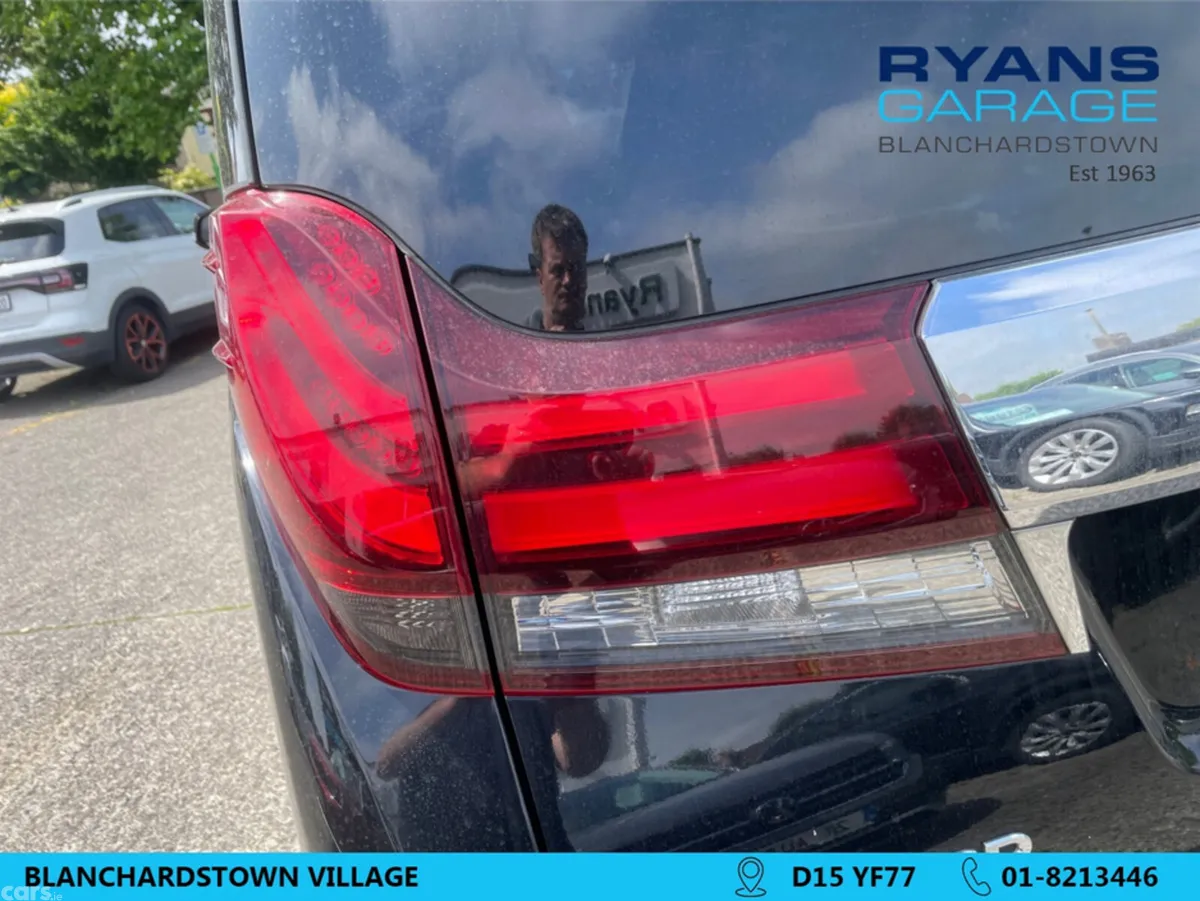 Toyota Alphard MPV, Petrol Hybrid, 2017, Black