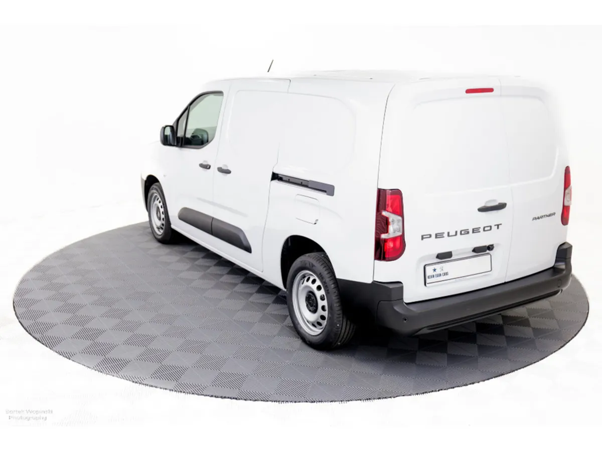 Peugeot Partner Van, Diesel, 2026, White
