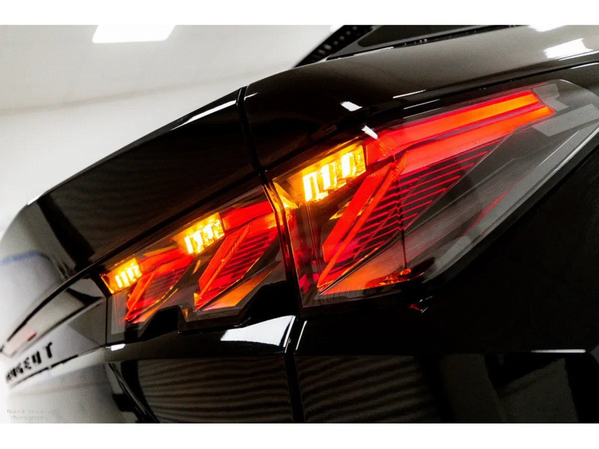 Peugeot 3008 SUV, Electric, 2026, Black