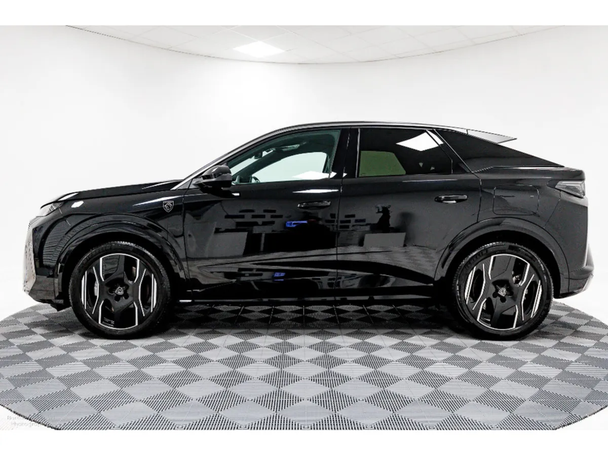 Peugeot 3008 SUV, Electric, 2026, Black