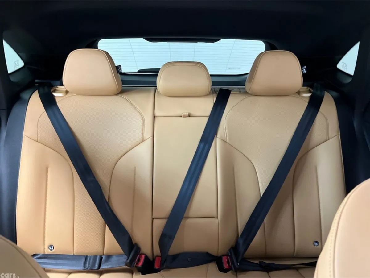 MG HS SUV, Petrol Hybrid, 2027, Black