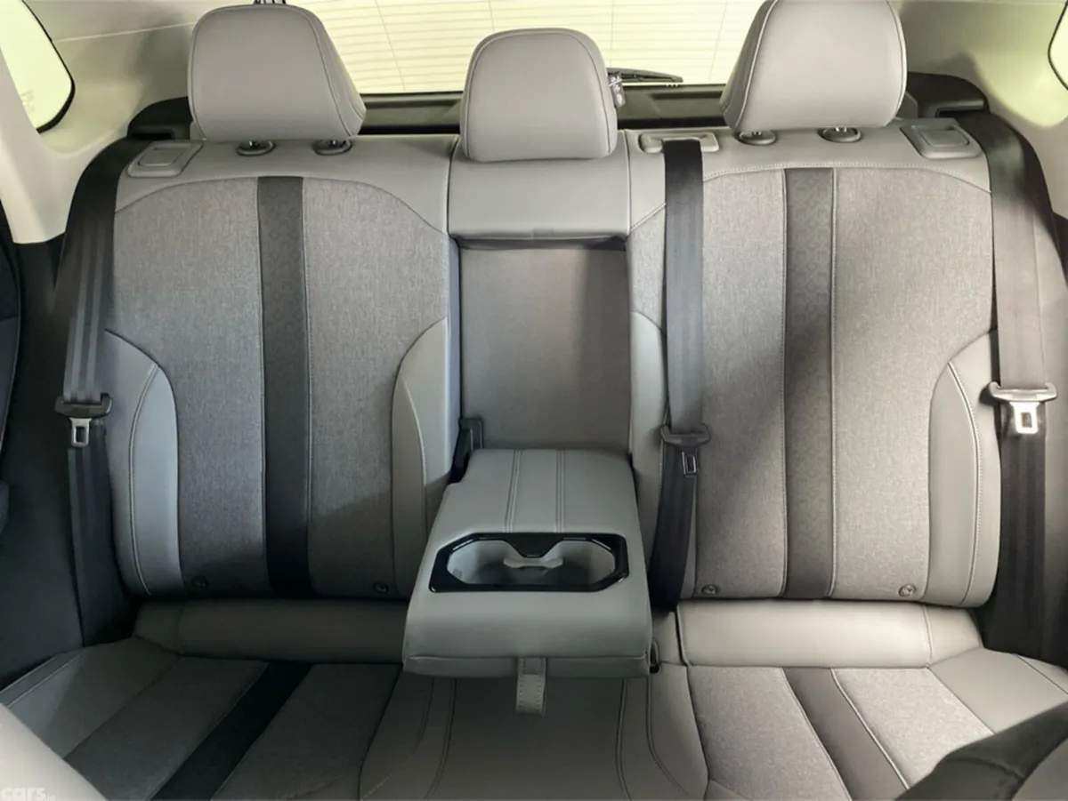 MG MGS5 SUV, Electric, 2027, Grey