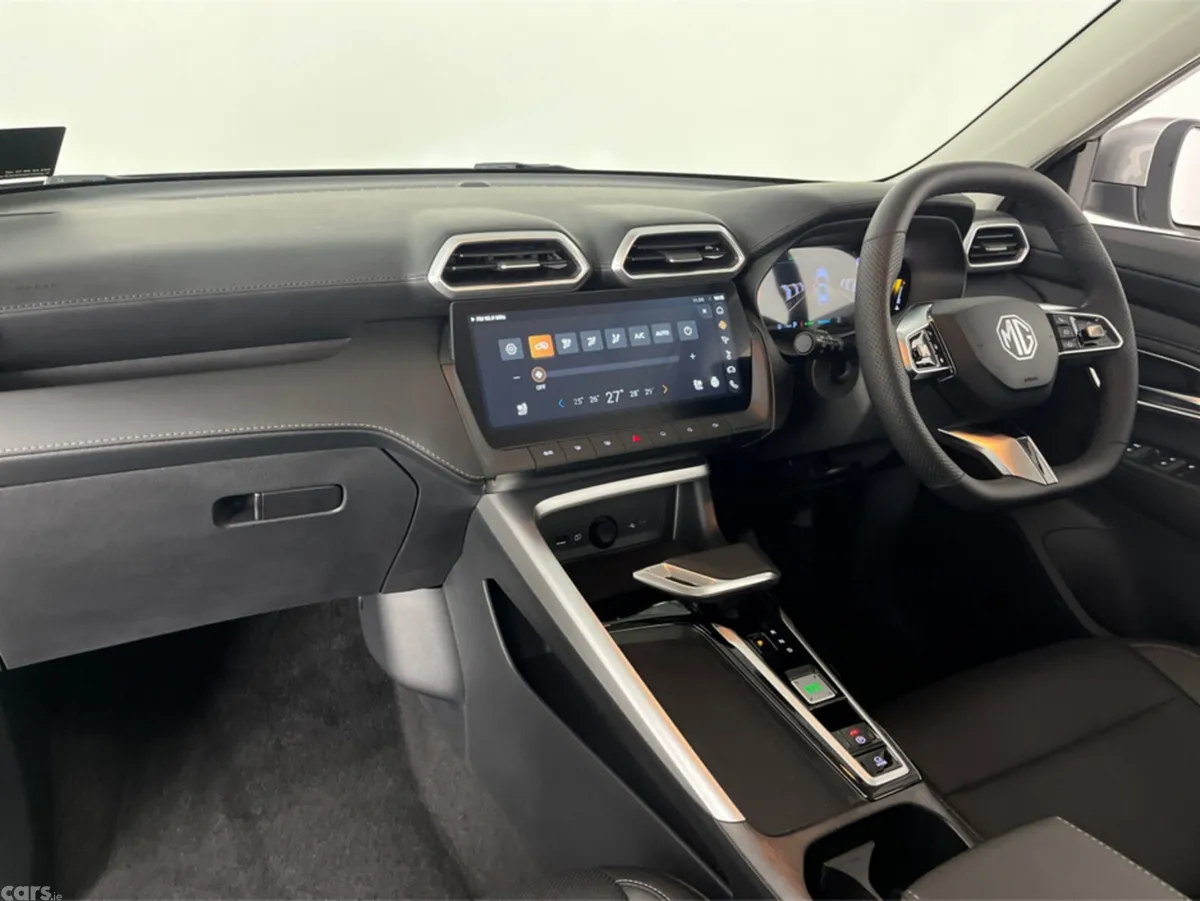 MG ZS SUV, Petrol Hybrid, 2027, Silver