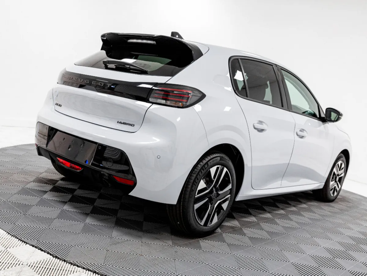 Peugeot 208 Hatchback, Petrol Hybrid, 2026, White