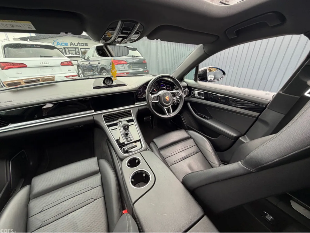 Porsche Panamera Estate, Petrol, 2020, Black