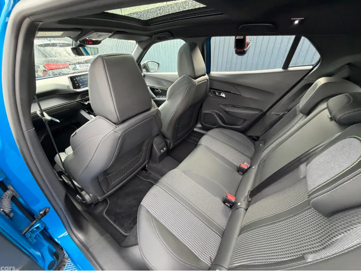 Peugeot 2008 SUV, Petrol, 2023, Blue