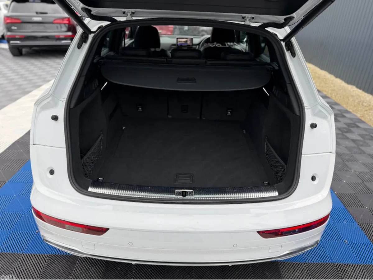 Audi Q5 SUV, Diesel, 2019, White