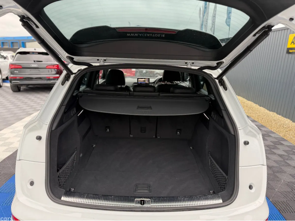 Audi Q5 SUV, Diesel, 2019, White