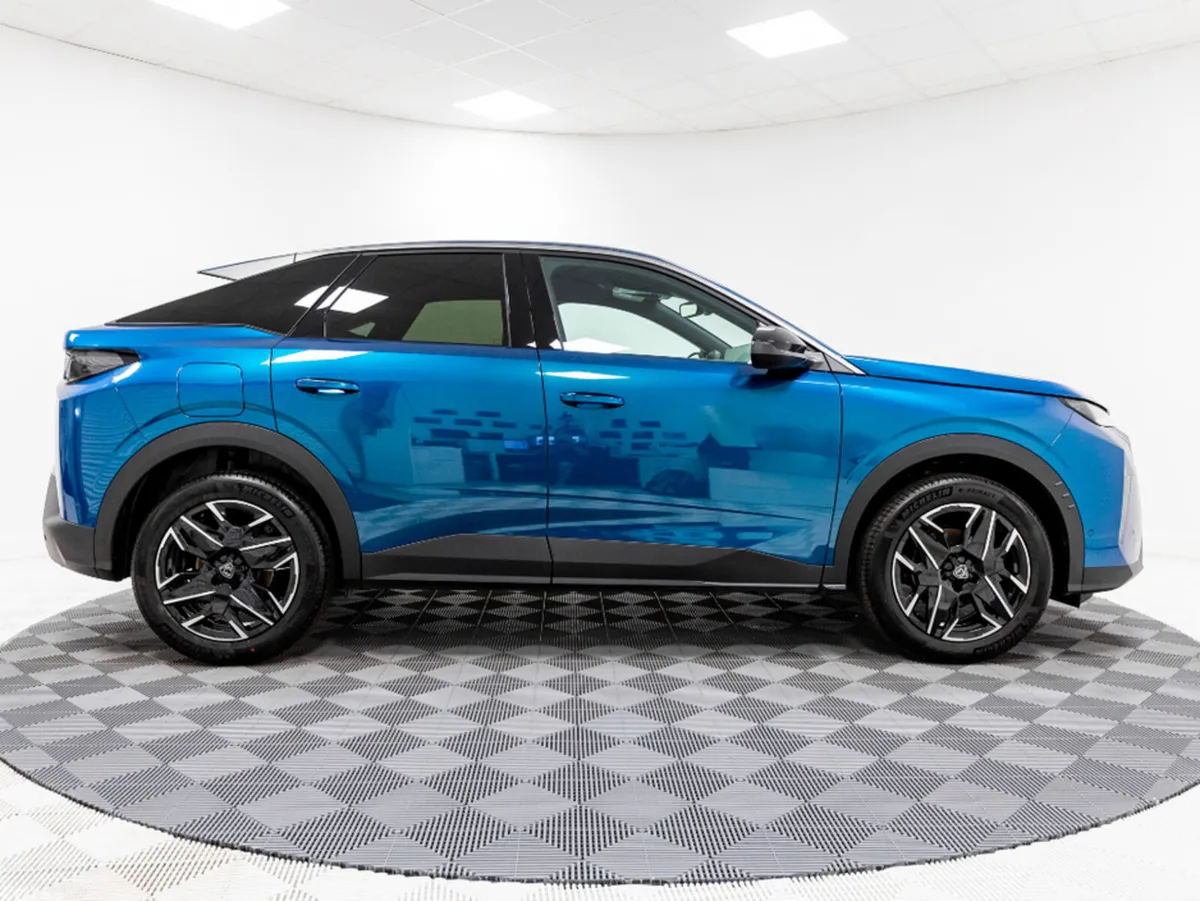 Peugeot 3008 SUV, Petrol Hybrid, 2026, Blue