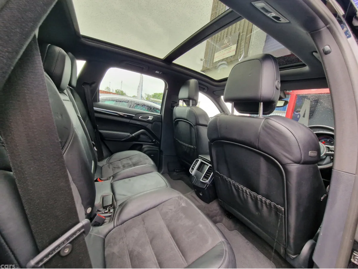Porsche Cayenne SUV, Diesel, 2018, Black
