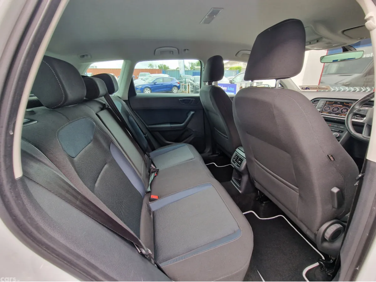 SEAT Ateca Hatchback, Diesel, 2017, White