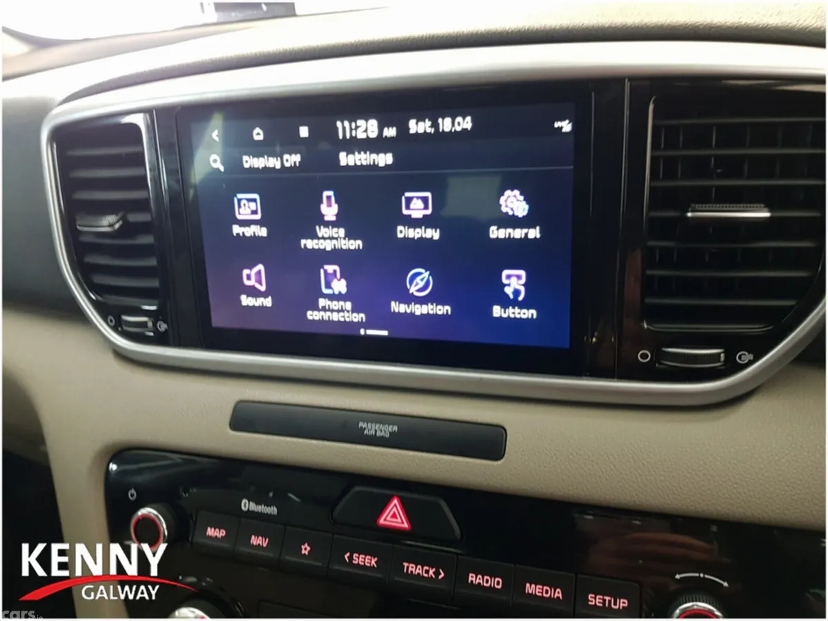Kia Sportage MPV, Diesel, 2021, Grey