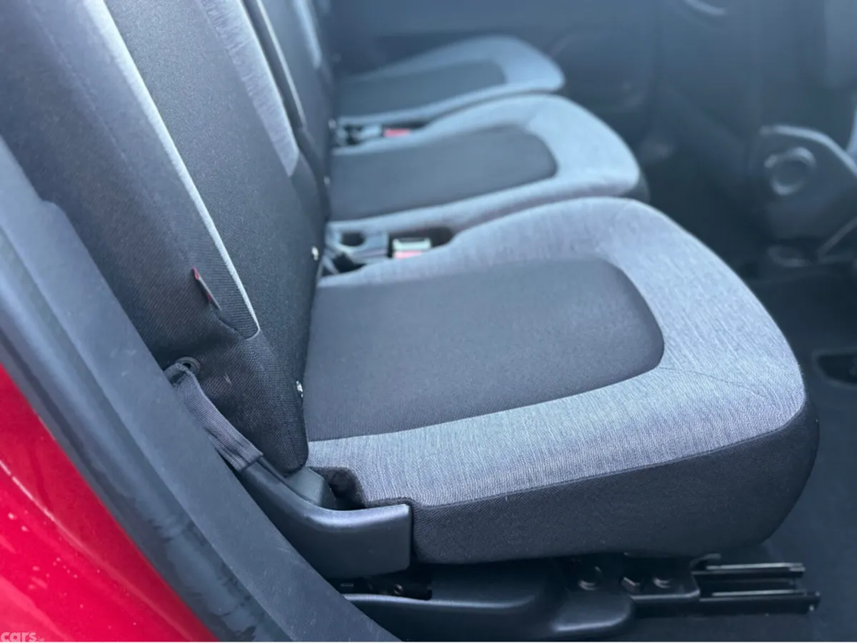 Citroen Grand C4 Picasso MPV, Diesel, 2017, Red