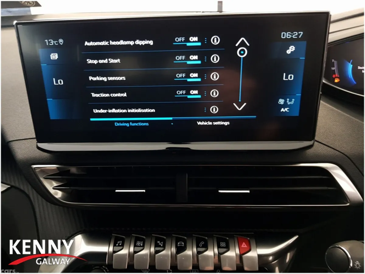 Peugeot 5008 MPV, Diesel, 2024, Black