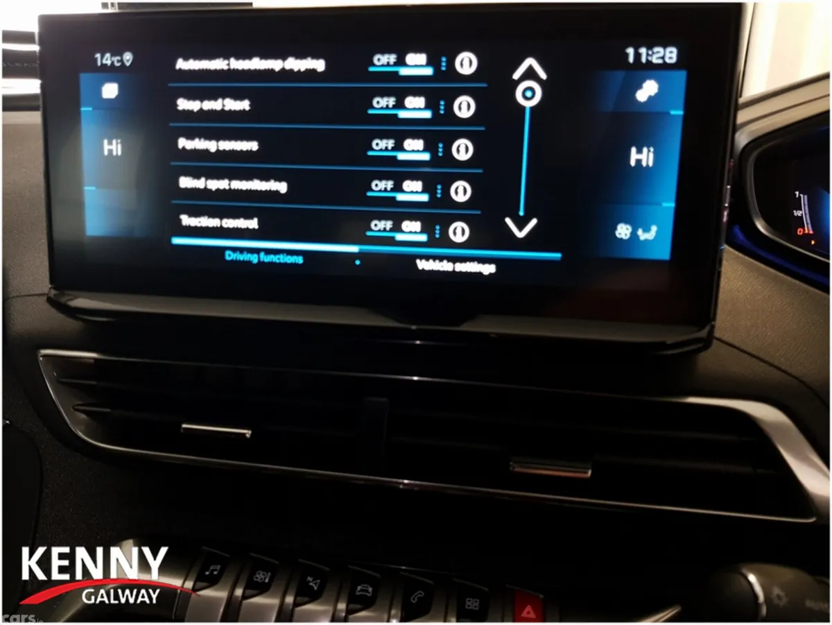 Peugeot 3008 MPV, Diesel, 2023, Black