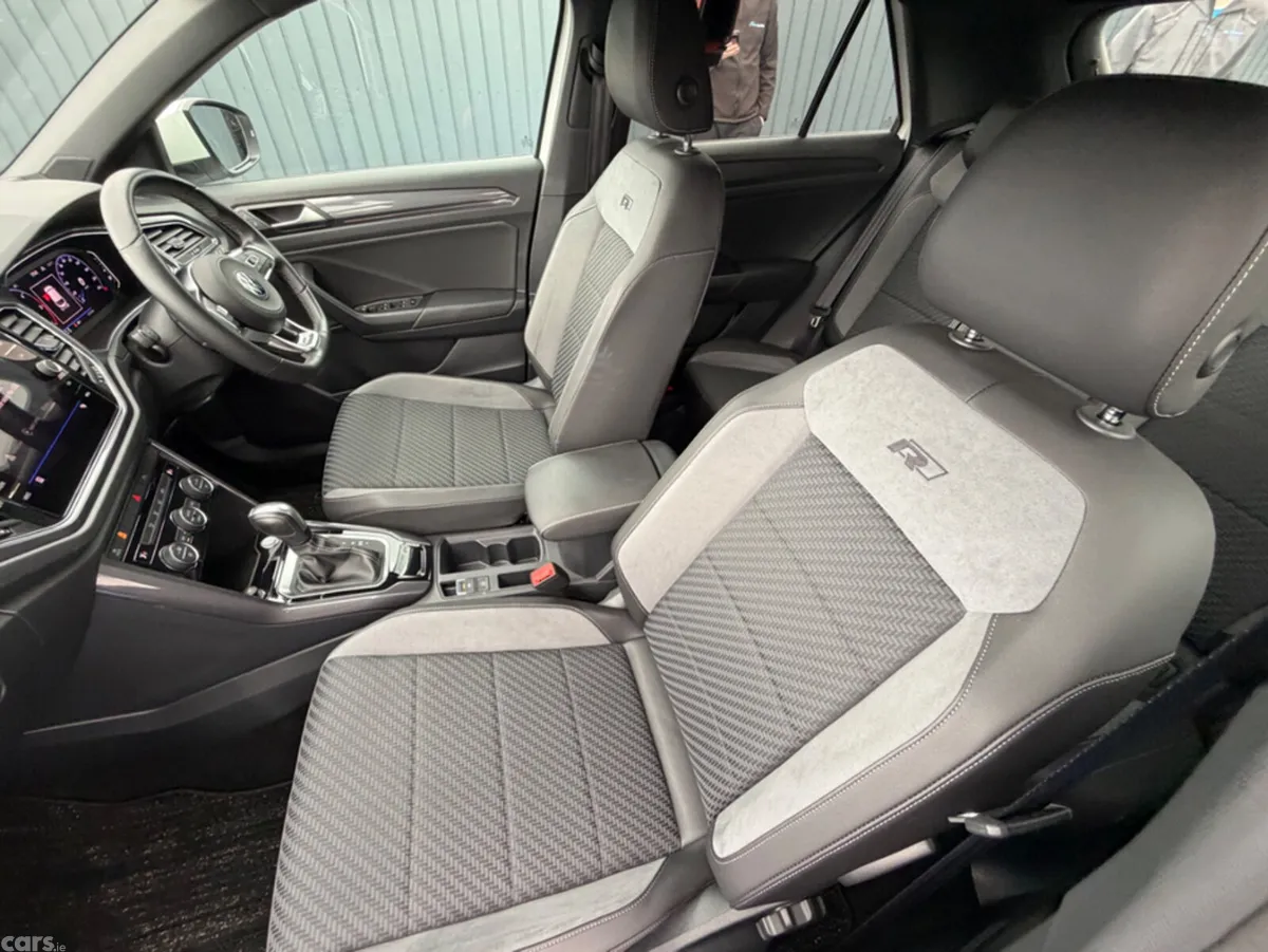 Volkswagen T-Roc SUV, Diesel, 2021, White