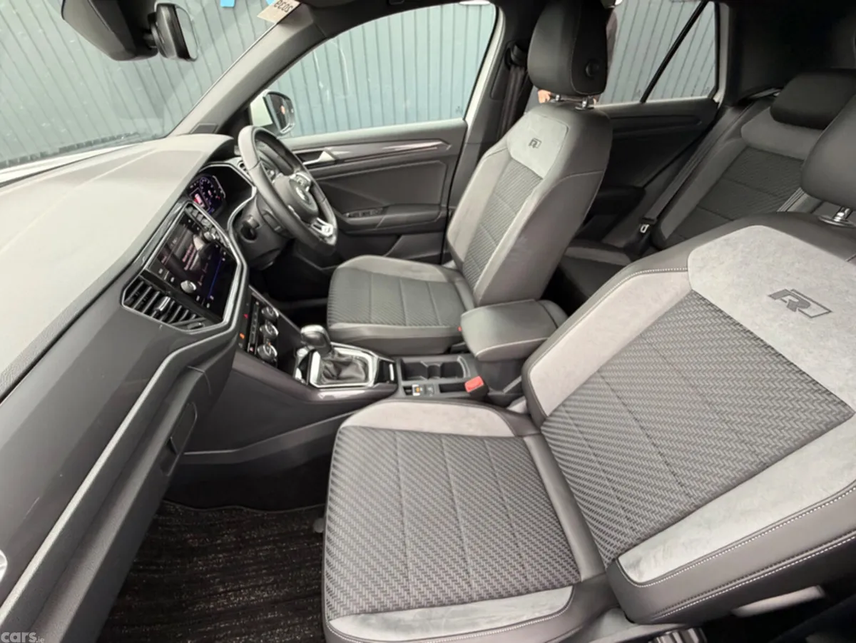 Volkswagen T-Roc SUV, Diesel, 2021, White