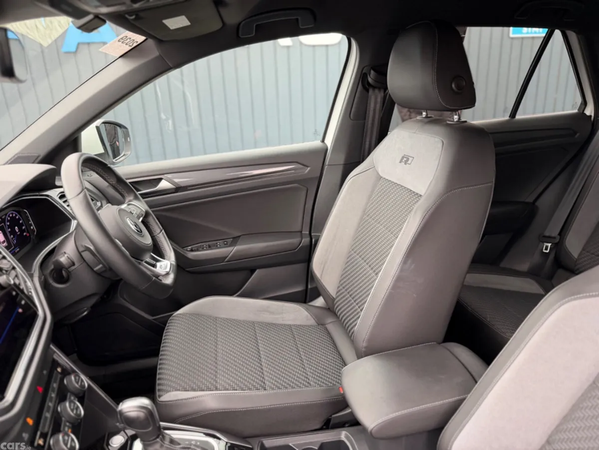 Volkswagen T-Roc SUV, Diesel, 2021, White