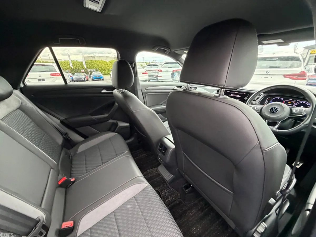 Volkswagen T-Roc SUV, Diesel, 2021, White