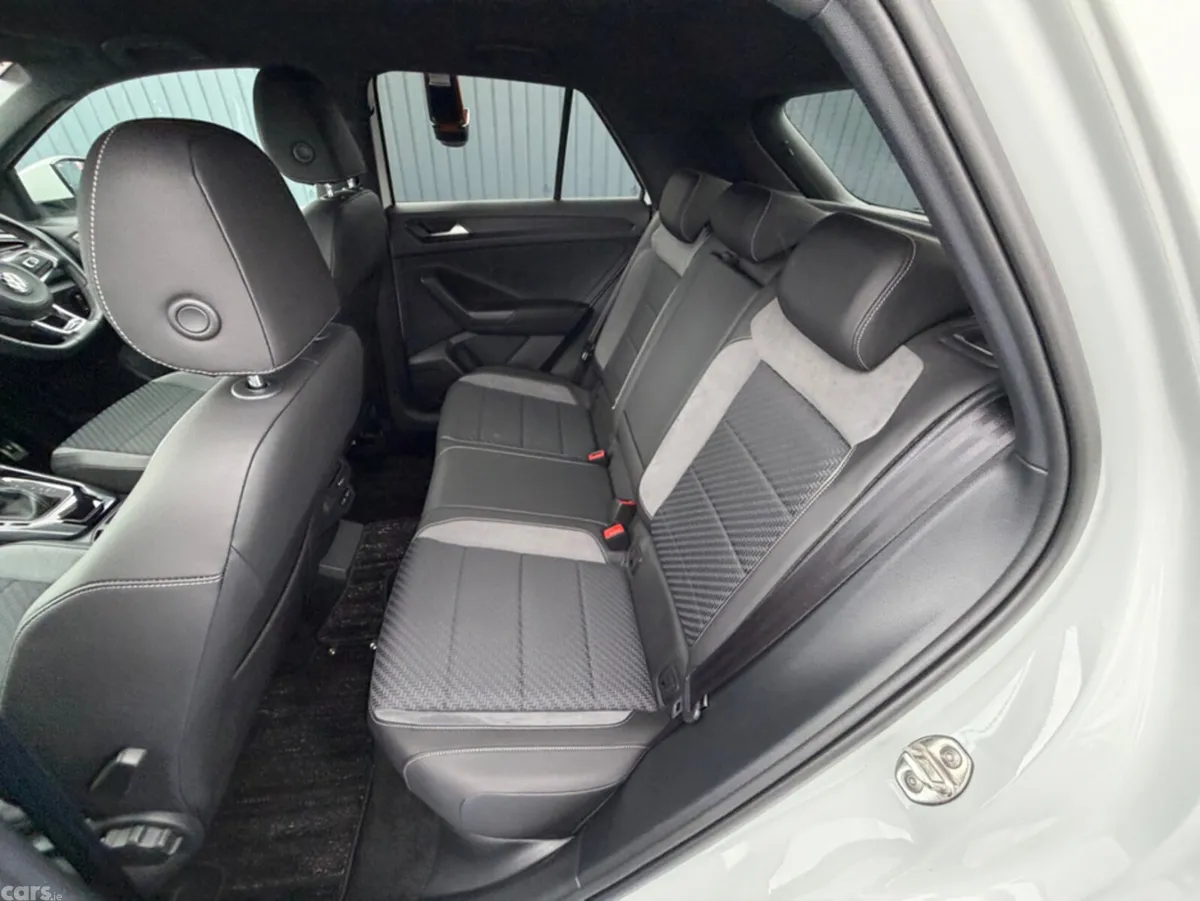Volkswagen T-Roc SUV, Diesel, 2021, White