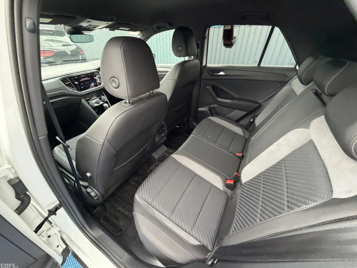 Volkswagen T-Roc SUV, Diesel, 2021, White