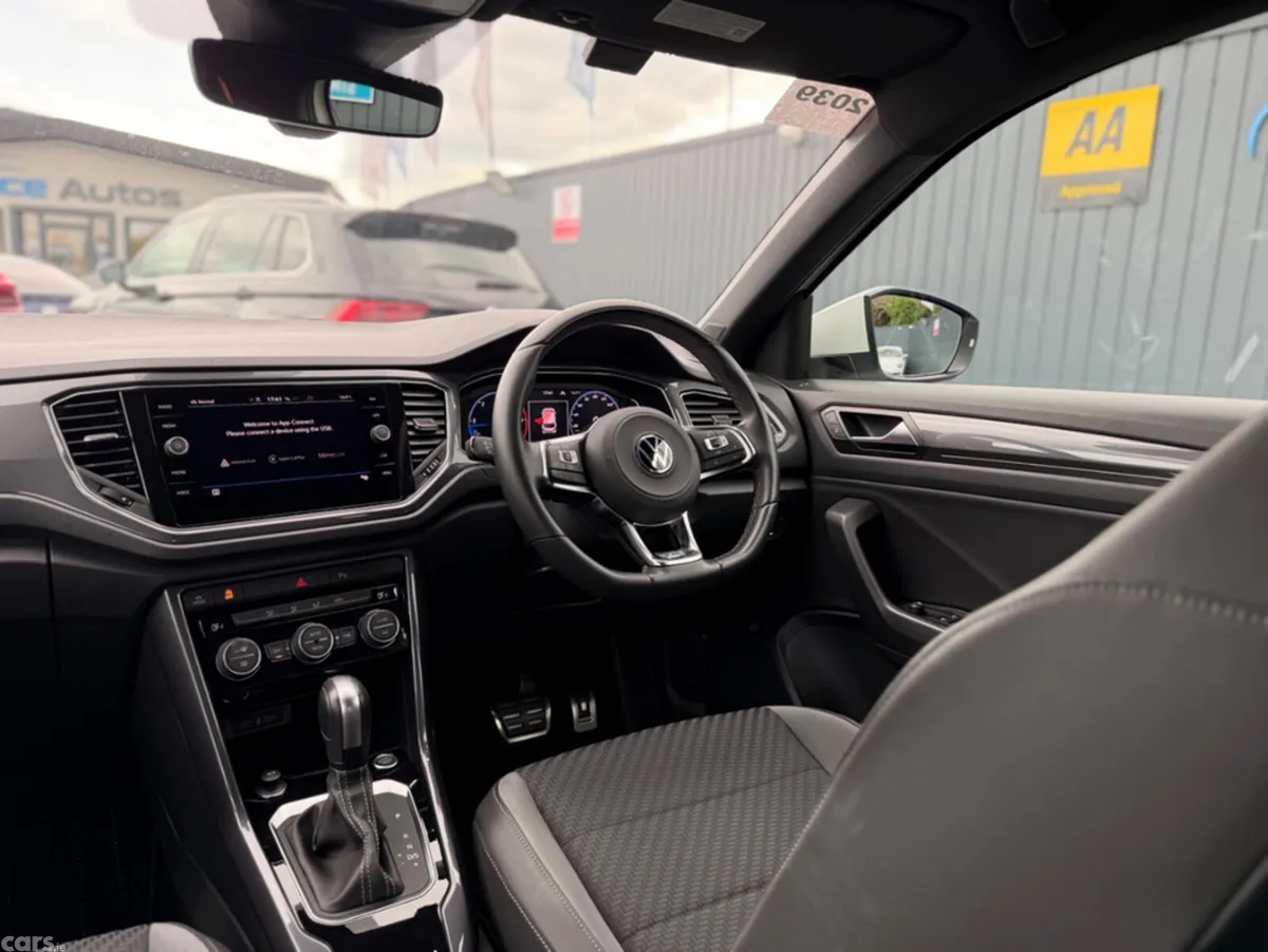Volkswagen T-Roc SUV, Diesel, 2021, White