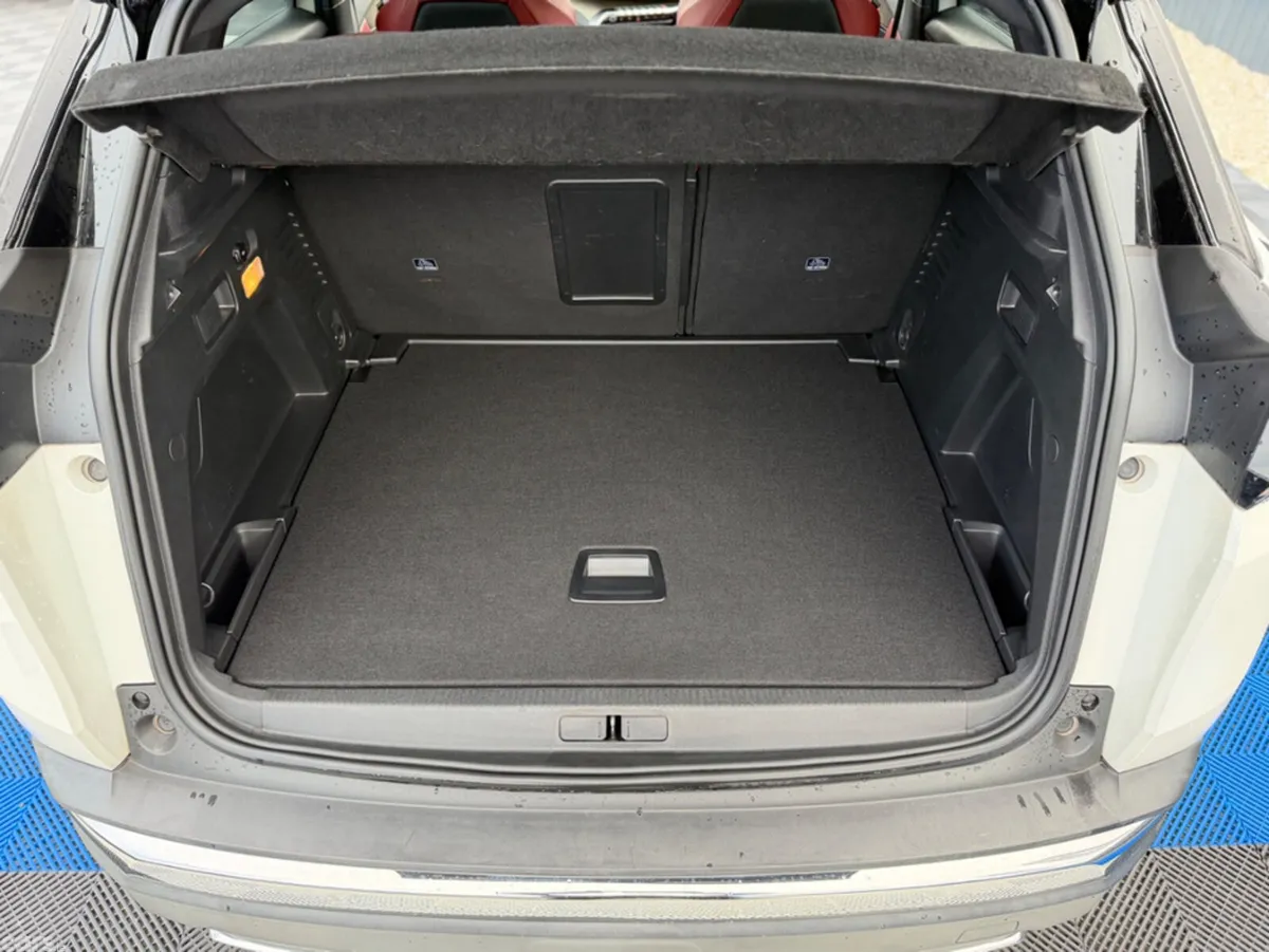 Peugeot 3008 SUV, Diesel, 2021, White