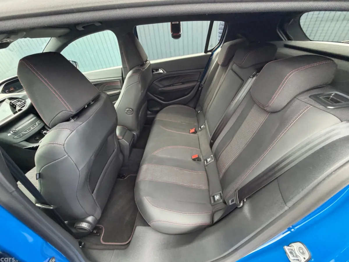 Peugeot 308 Hatchback, Diesel, 2021, Blue