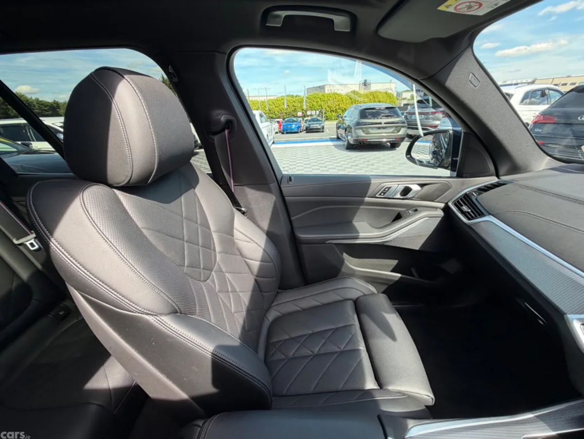 BMW X5 SUV, Petrol Plug-in Hybrid, 2023, Black