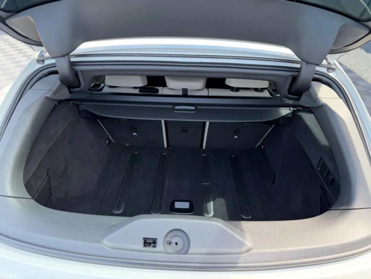 BMW 3-Series Estate, Diesel, 2022, White