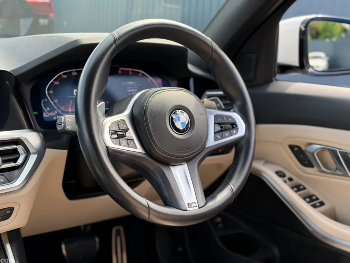 BMW 3-Series Estate, Diesel, 2022, White