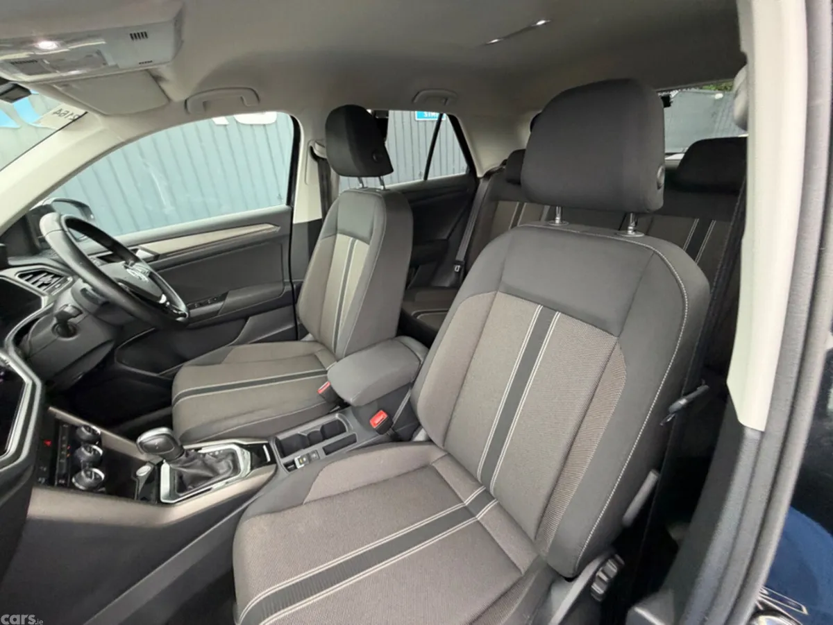 Volkswagen T-Roc SUV, Diesel, 2021, Black