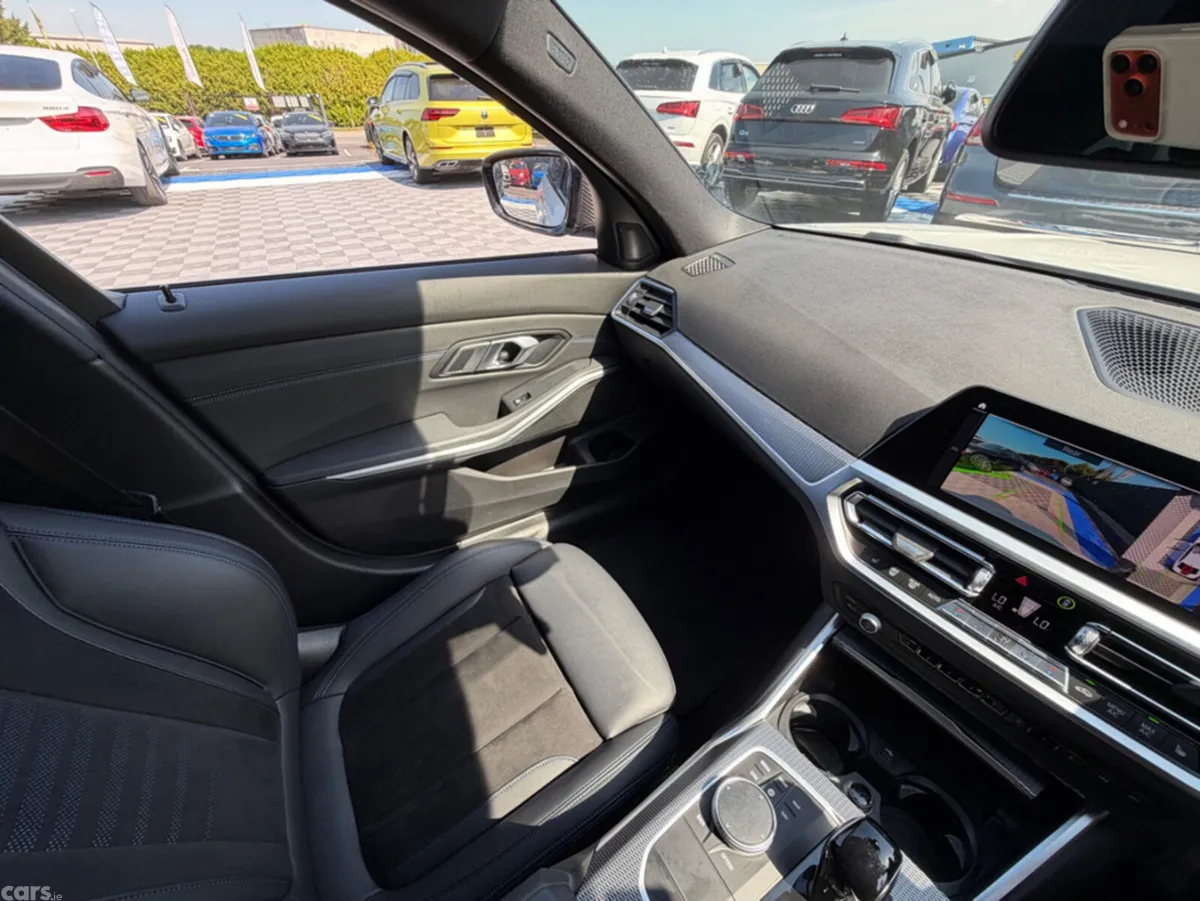 BMW 3-Series Saloon, Diesel, 2021, White