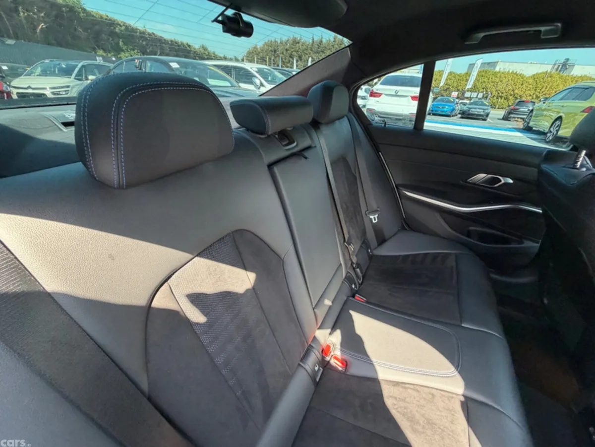 BMW 3-Series Saloon, Diesel, 2021, White