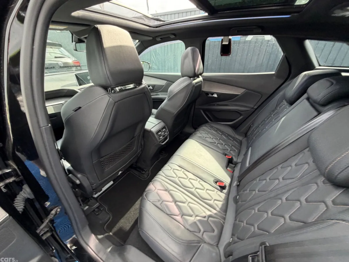 Peugeot 3008 SUV, Diesel, 2019, Black