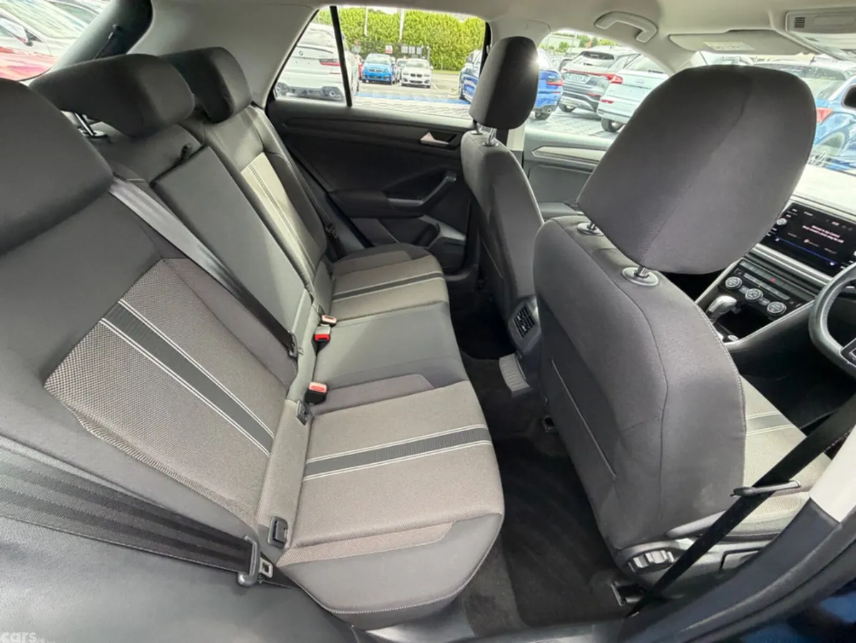 Volkswagen T-Roc SUV, Diesel, 2021, Black