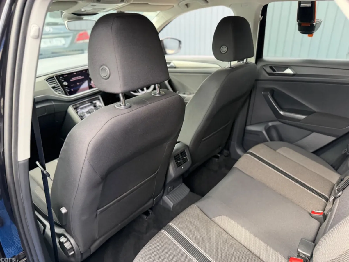 Volkswagen T-Roc SUV, Diesel, 2021, Black