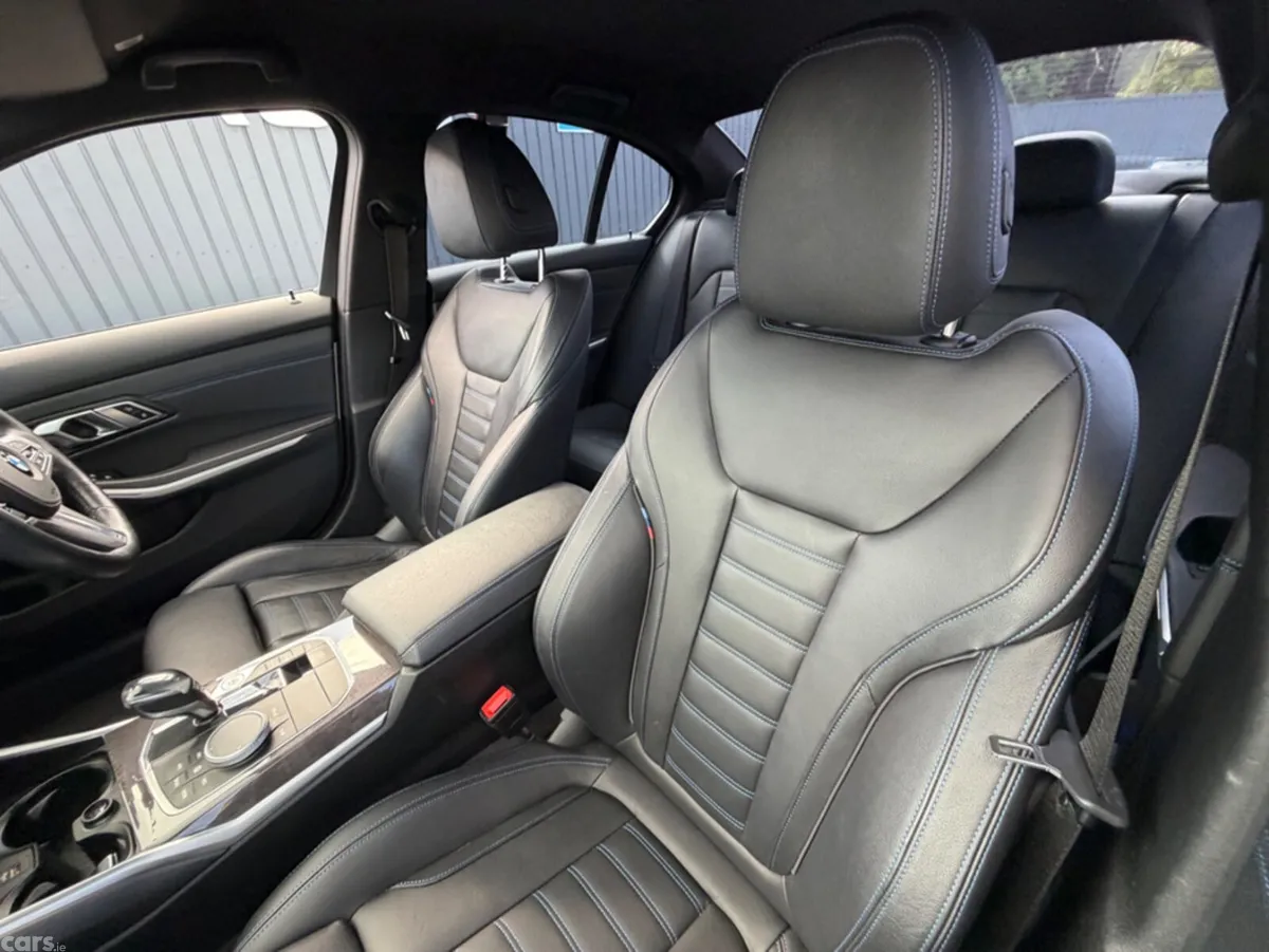 BMW 3-Series Saloon, Diesel, 2019, White
