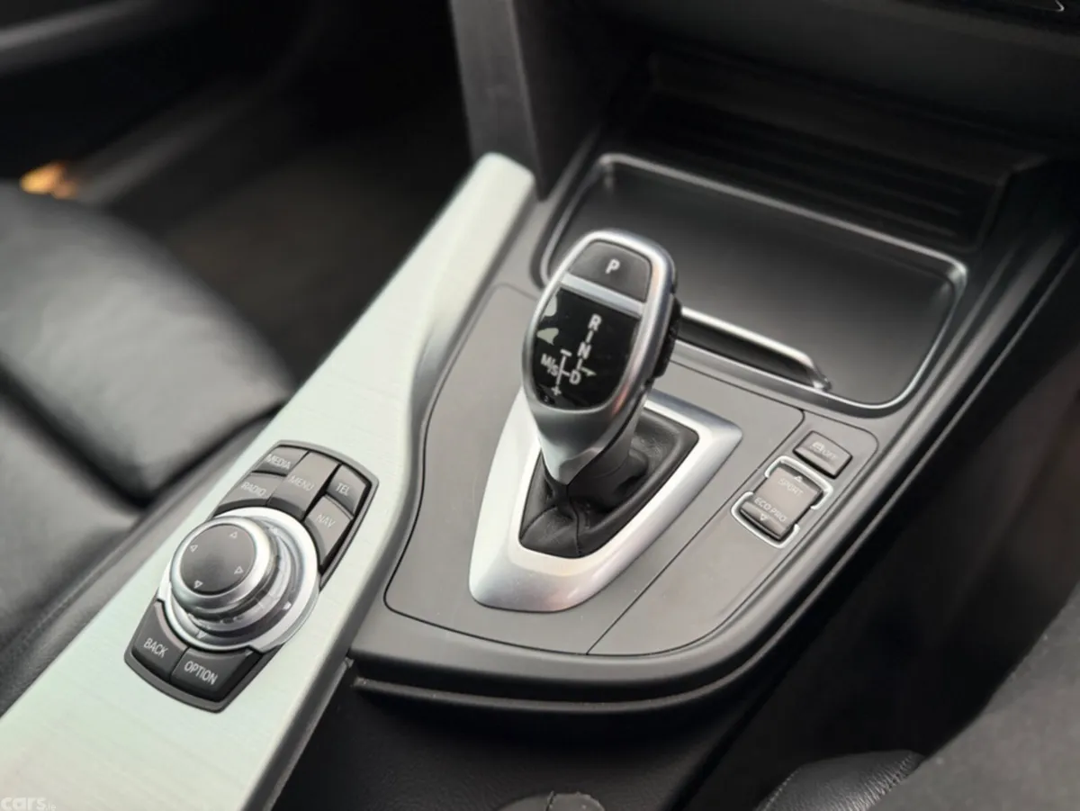 BMW 3-Series Saloon, Diesel, 2017, Blue