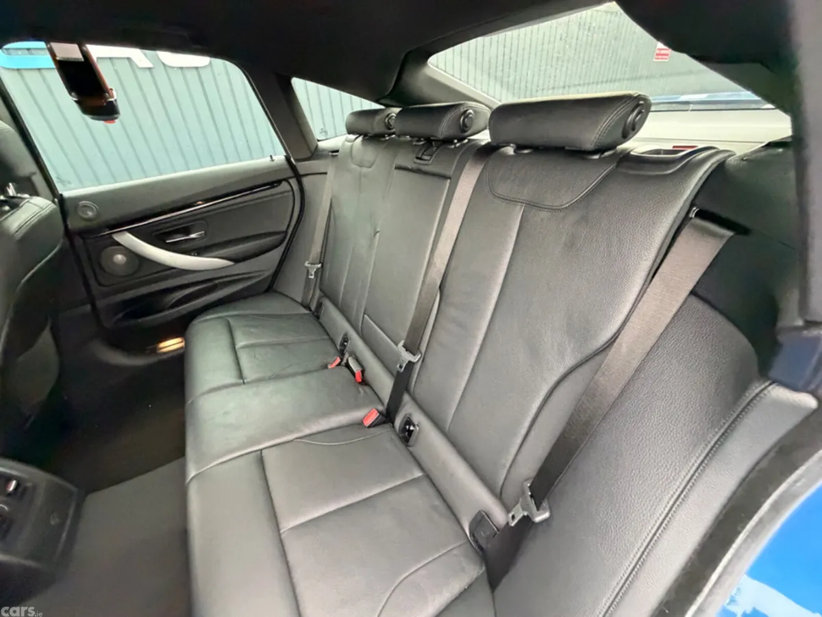 BMW 3-Series Saloon, Diesel, 2017, Blue