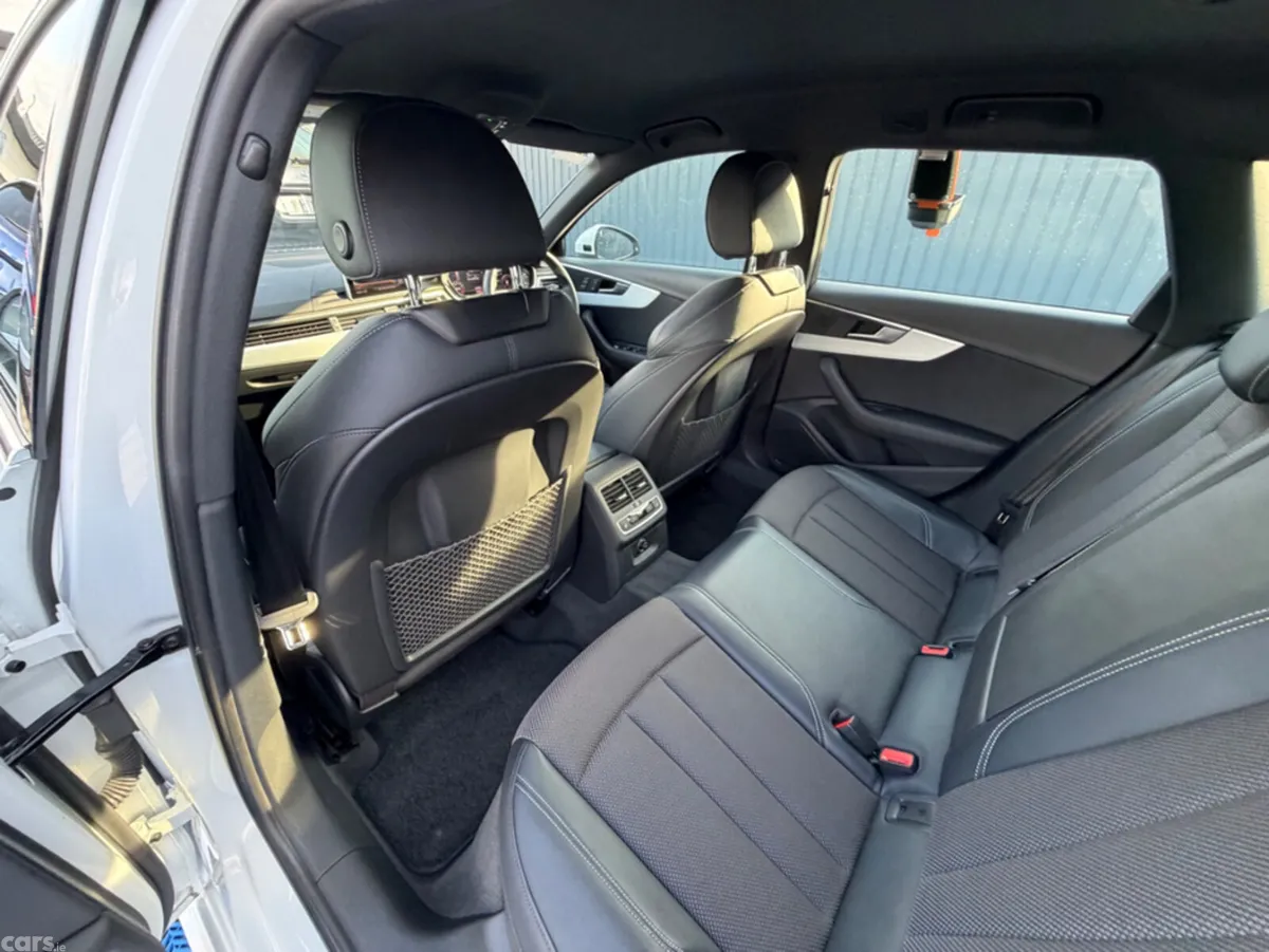 Audi A4 Estate, Petrol, 2019, White
