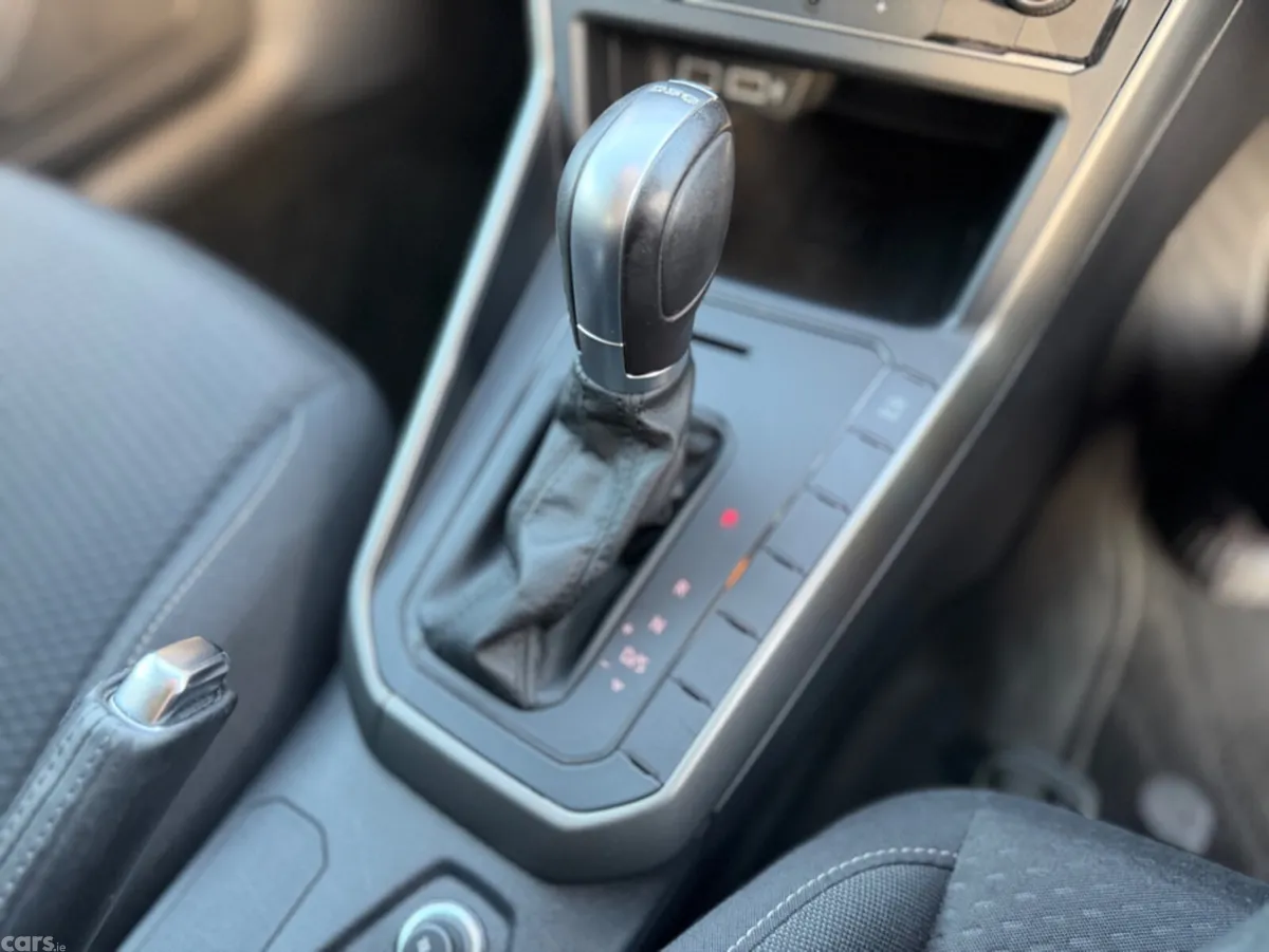 Volkswagen Polo Hatchback, Petrol, 2019, White