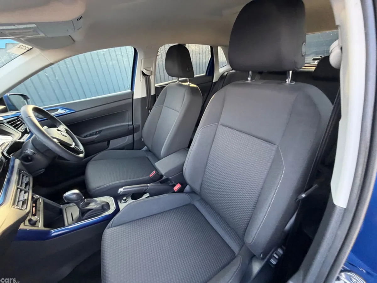 Volkswagen Polo Hatchback, Petrol, 2019, Blue