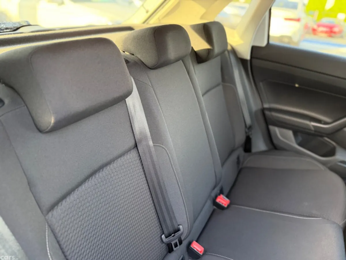 Volkswagen Polo Hatchback, Petrol, 2019, White