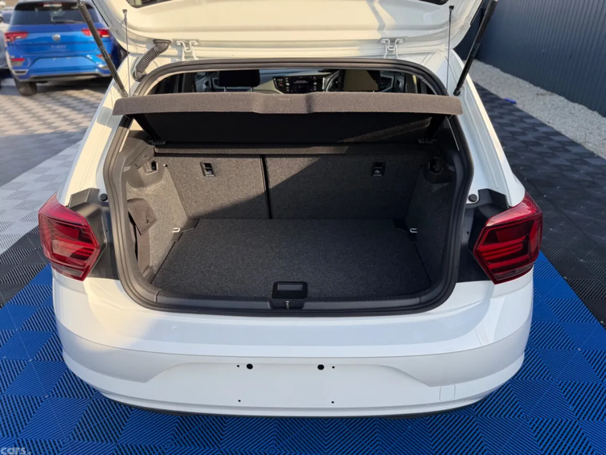 Volkswagen Polo Hatchback, Petrol, 2019, White