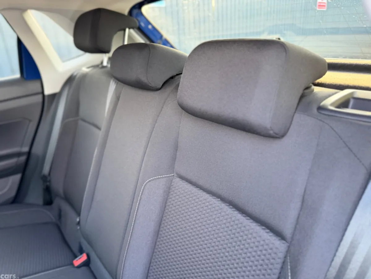 Volkswagen Polo Hatchback, Petrol, 2019, Blue