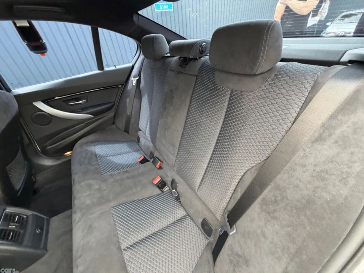 BMW 3-Series Saloon, Diesel, 2018, White
