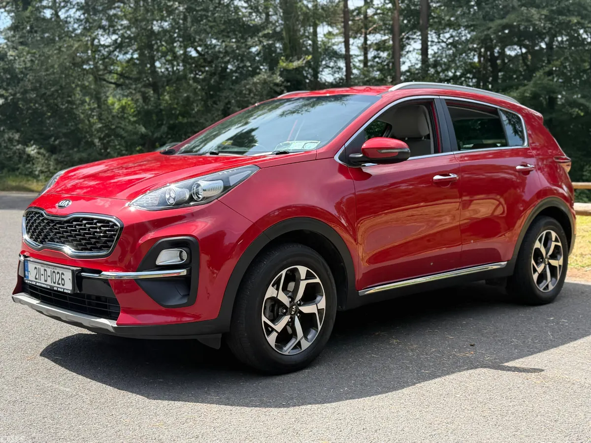 Kia Sportage SUV, Diesel Hybrid, 2021, Red